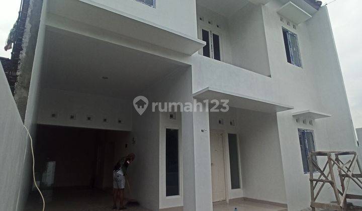 RUMAH 2 LANTAI MURAH STRATEGIS 2