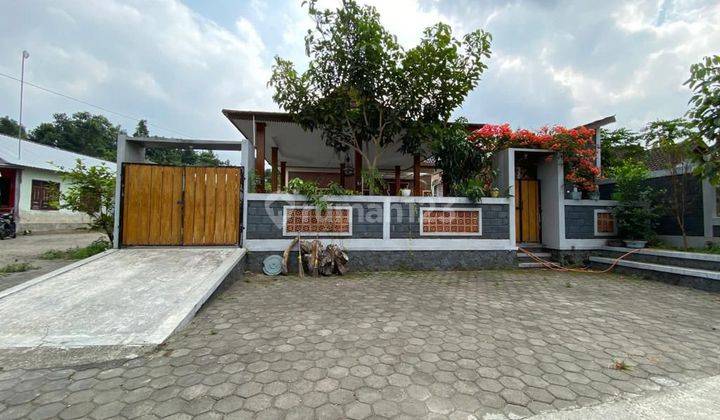 RUMAH ETNIK MODERN CANTIK 1