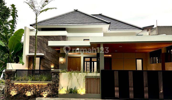 Rumah Sangat Cantik Strategis