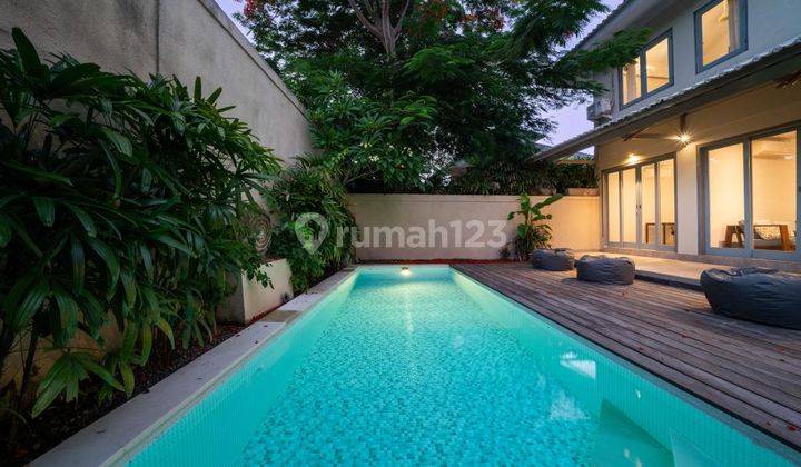 For Leasehold 27 Years, Modern 4 Bedrooms Villa In Sanur 2