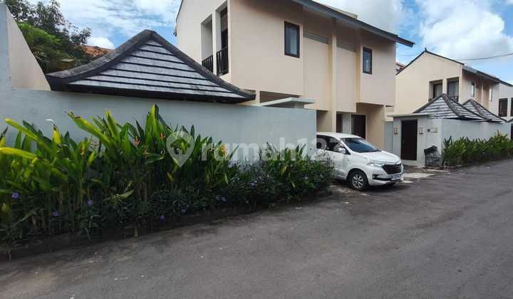 Jual Cepat Villa 1 Bedroom, Ada Extra Room, One Gate System, Lokasi Strategis di Jimbaran 2