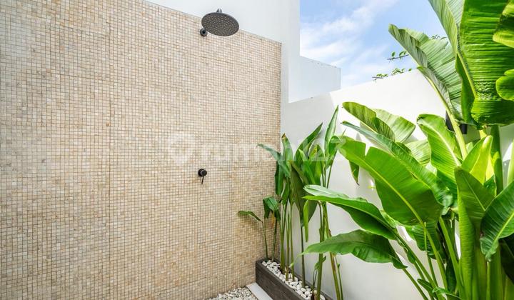Modern & Beautiful 3 Bedrooms Villa In Sanur 2