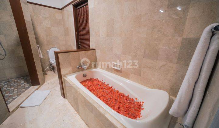 HOT DEAL! Leasehold 20 Years Beautiful Villa with Ocean View 100 Meters Walking Distance To The Beach Keramas Gianyar 10