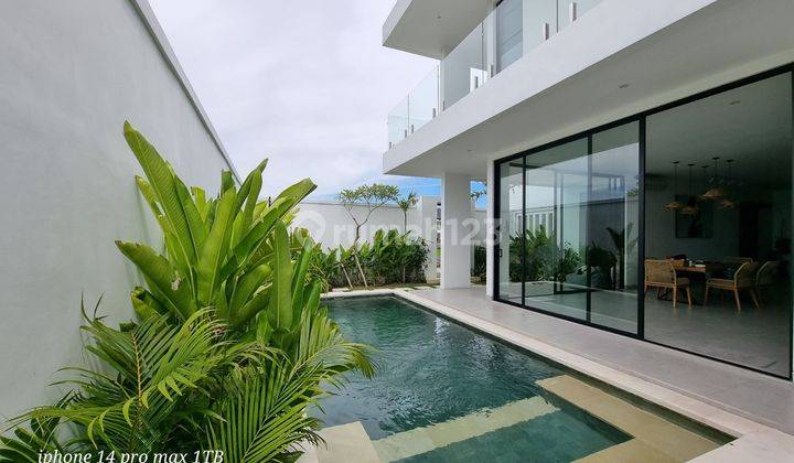 Brand New High Quality  Modern Villa, Rice Field View In Seminyak 1