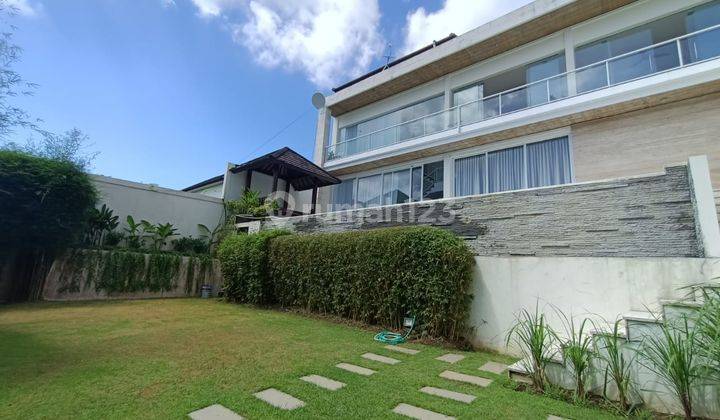 Wonderful Villa At Strategic Location Near Melasti Beach Ungasan 1