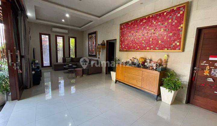 1st Floor House for Sale, Premium Location, in Central Renon Denpasar 1