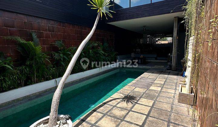 Modern 3 Bedrooms Villa Near Jimbaran Beach With Rooftop 1