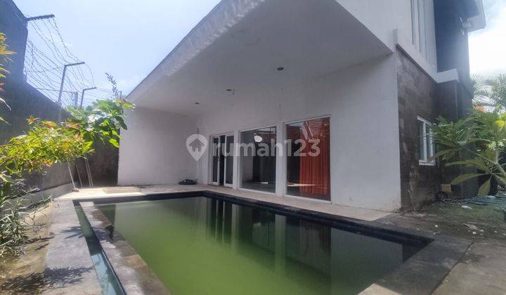 Semi Villa House With Pool In Nusa Dua  2