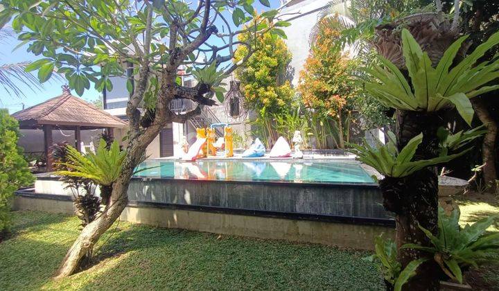 4 Bedrooms Villa With Nice Garden Near Toll Gate Nusa Dua 2