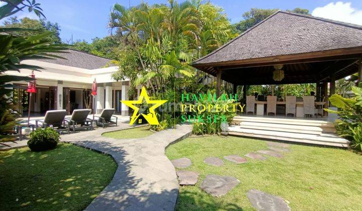 Beautiful Villa With Big Wonderful Garden, Walking Distance To Padang Galak Beach, Sanur
 1