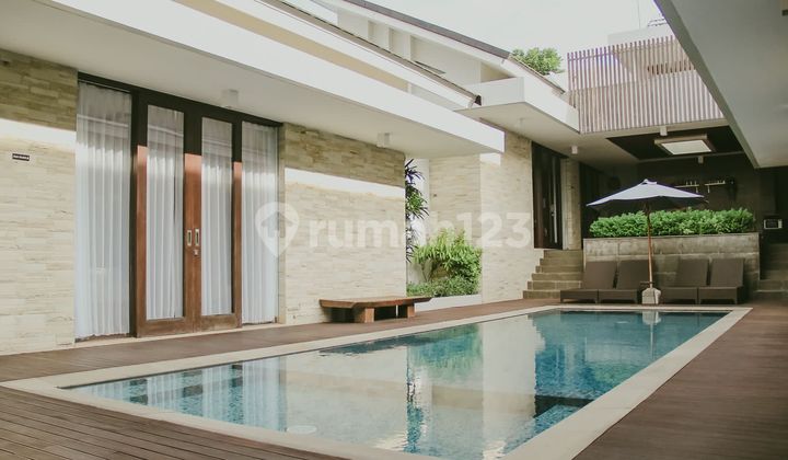 Yearly Rental,5 Bedrooms Villa With Ocean View In Nusa Dua Yearly Rental,5 Bedrooms Villa With Ocean View In Nusa Dua