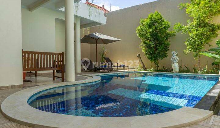 Yearly Rental 4 Bedrooms Villa In Kerobokan 1