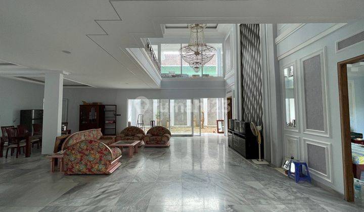 Luxury Classic American House In Gatot Subroto, Denpasar 2