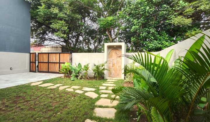 Leasehold 20 Years, Brand New 3 Bedrooms Modern Villa With Garden, Sanur 2