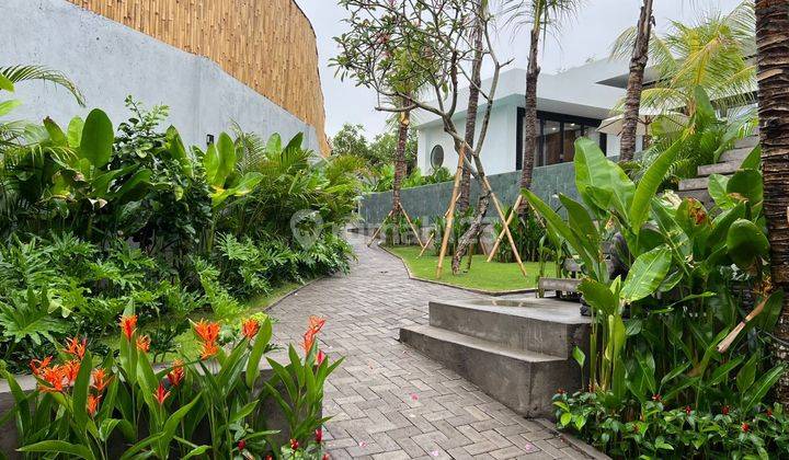 Brand New 4 Bedrooms Luxury Villa In Puri Gading, Jimbaran  2