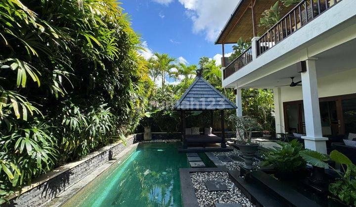 Freehold Walking Distance To Seminyak Beach 2