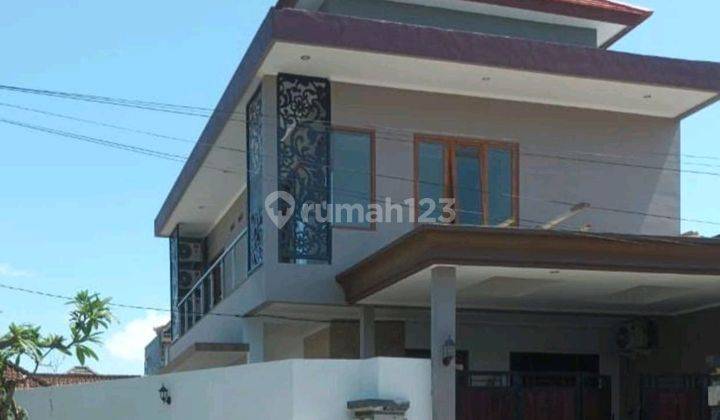 Near Sanur! Leasehold 20 Years, House With Swimming Pool Kesiman 1