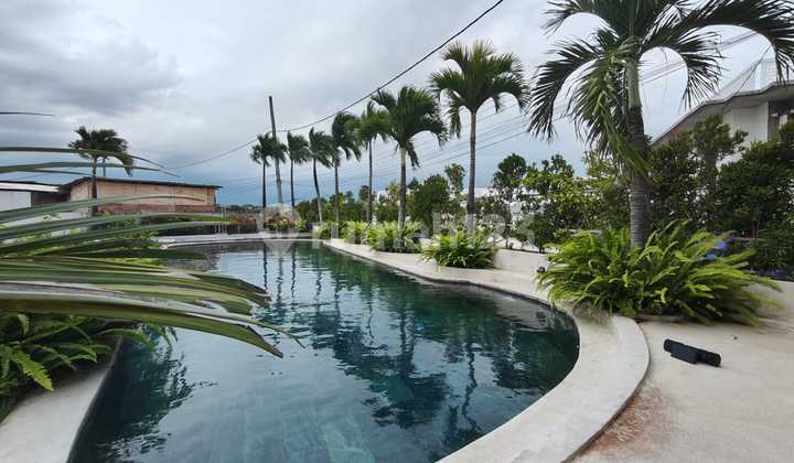 Leasehold For 20 Years, 3 Bedrooms Villa With Beautiful Garden & Pool, In Umalas 2