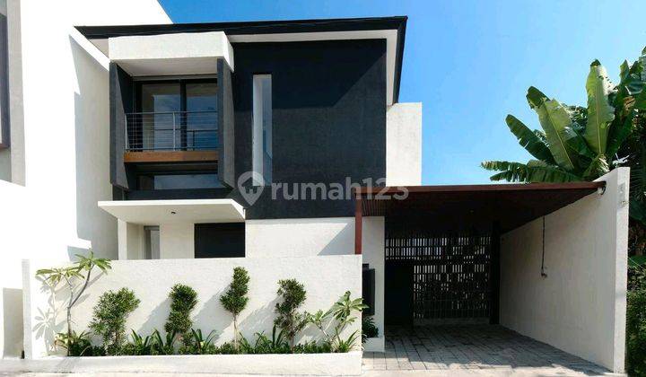 Prime Location, Brand New Villa In Kerobokan, Near Seminyak 1