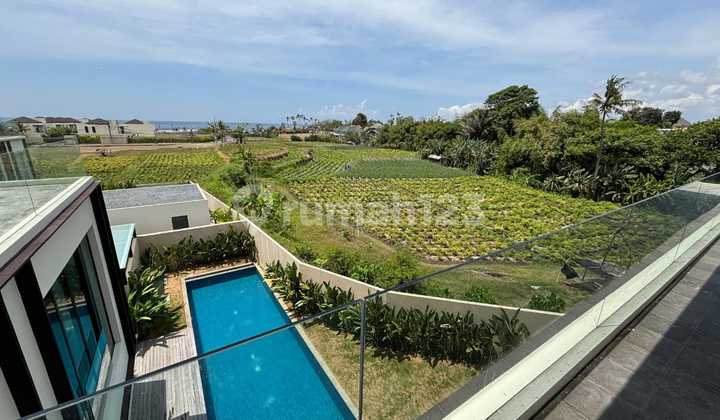 Luxury 4 Bedroom Villa With Ocean View Rooftop, Walking Distance To The Beach, Ketewel, Gianyar 2