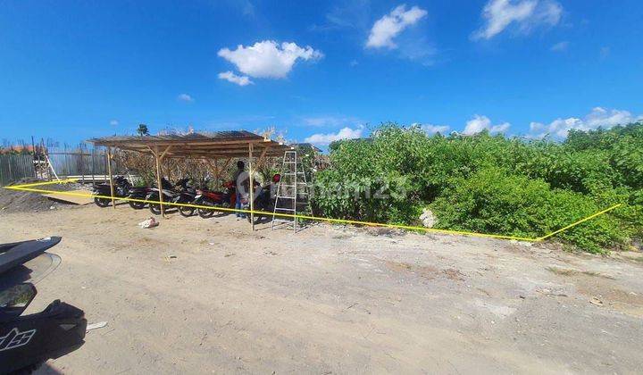 Quick Sale of Land in Strategic Location in Merthanadi, Kerobokan 1