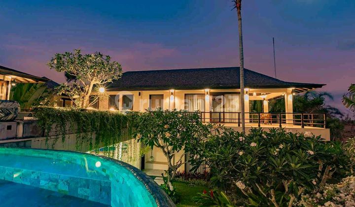 6 Bedrooms Luxury Villa With Unblock Ocean View In Pandawa, Kuta Selatan