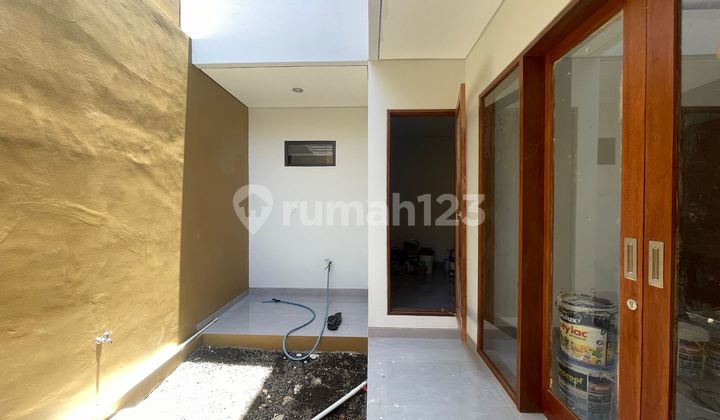 Minimalist New House in Tukad Badung, Renon 2