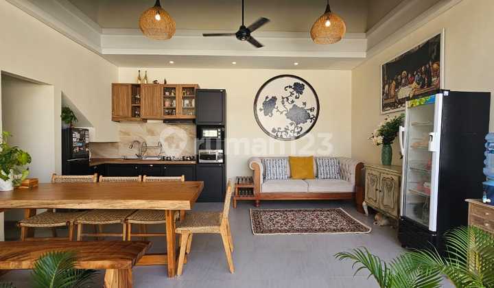 3 Bedrooms Villa 5 Minutes To The Beach, Kedonganan, Jimbaran 2