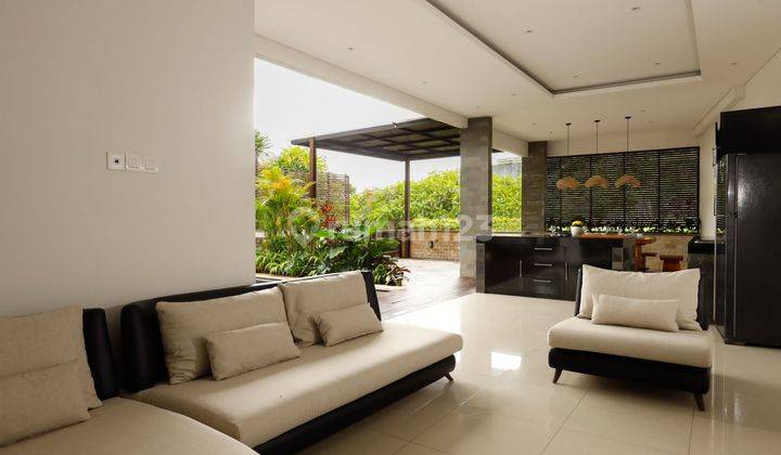 3 Bedrooms Villa With Rooftop, Gwk, City, And Sea View, Nusa Dua 1