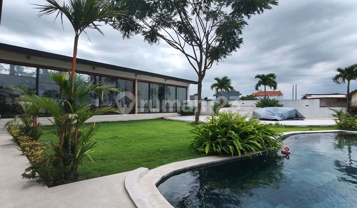 Leasehold For 20 Years, 3 Bedrooms Villa With Beautiful Garden & Pool, In Umalas Leasehold For 20 Years, 3 Bedrooms Villa With Beautiful Garden & Pool, In Umalas