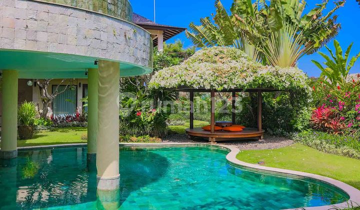 6 Bedrooms Luxury Villa With Unblock Ocean View In Pandawa, Kuta Selatan 2