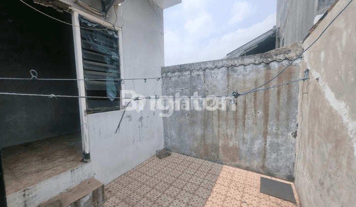 RUMAH SIWALANKERTO PERMAI 10 x 20m² DEKAT PETRA 2