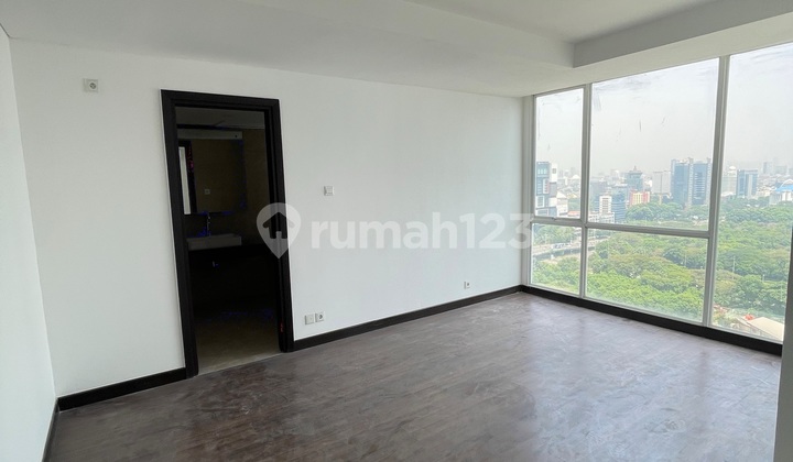 Springhill Queen Suites for Rent 2br 119sqm