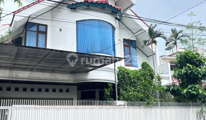 Dijual Rumah di Tomang Jakarta Barat Dijual Rumah di Tomang Jakarta Barat
