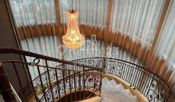 For Sale Quick House in Taman Kebon Jeruk (Intercon) 2