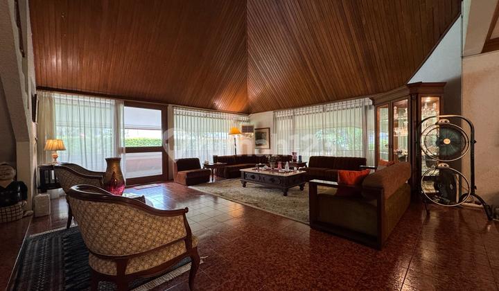 Hunian Mewah 2 Lantai Furnished Posisi Hoek Lokasi Strategis Di Kota Bogor