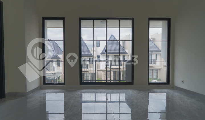 Dijual Rumah Baru Siap Huni 3 Lantai dengan Attic Room View Perbukitan di Summarecon Bogor