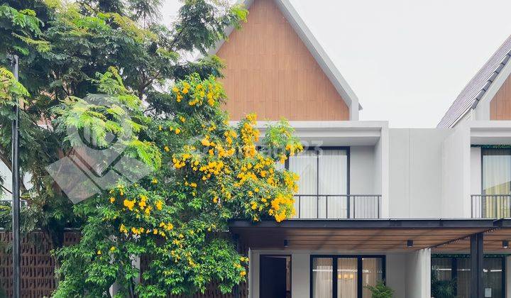 Rumah Scandinavian Modern 2 Lantai Di Perbukitan Dekat Akses Tol 1