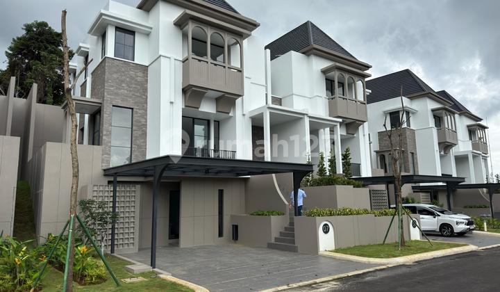 For Sale Quick Luxury 3-Story Red Type House Summarecon Bogor Ready to Occupy! 2