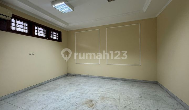 For Rent Corner House Suitable for Office or Residence in South Jakarta 2