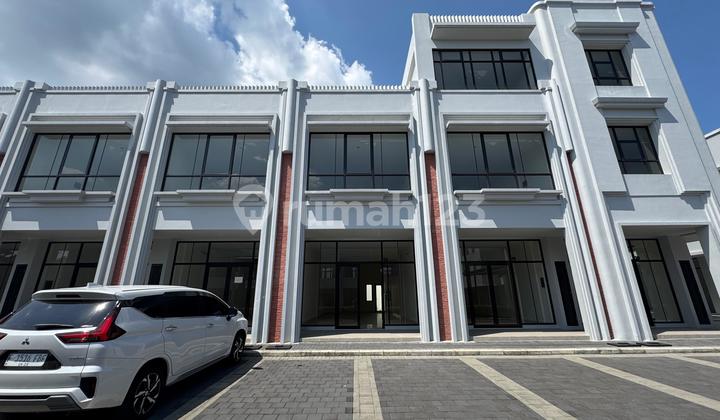 Disewakan Ruko Baru Modern Cocok Untuk Tepat Usaha Lokasi Strategis 1