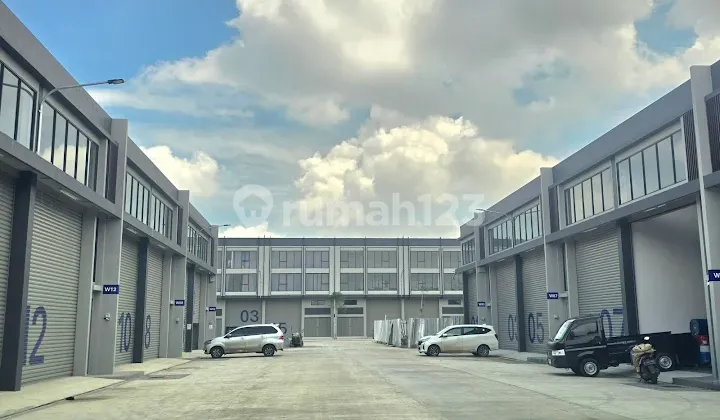 Gudang Multiguna Dekat Bandara di Duta Indah Starhub
