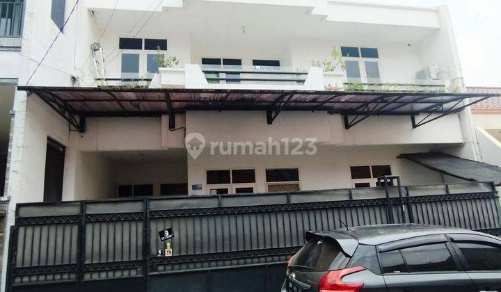 Rumah Cantik Kramat Jaya Johar Baru 1