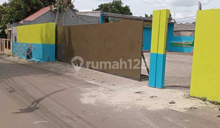 Cheap warehouse in Cipayung, East Jakarta Cheap warehouse in Cipayung, East Jakarta