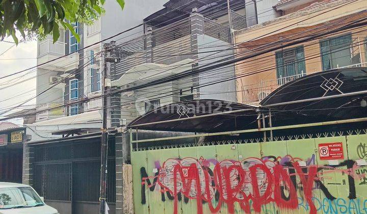 Rumah Bagus Di Johar Baru Jakarta Pusat 2