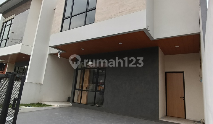 Jual Rumah Strategis Dan Nyaman Di Dekat Sayap Turangga Buahbatu Mayapada Kiara Condong Bandung  2