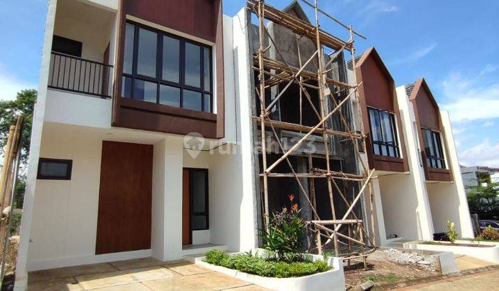 Jual Rumah cantik 2 lantai 600 jutaan di Kota Bandung
 1