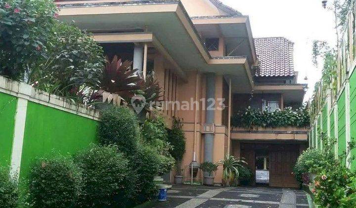 Jual Villa Luas dan Asri di Cihanjuang Atas Bandung Utara
 1