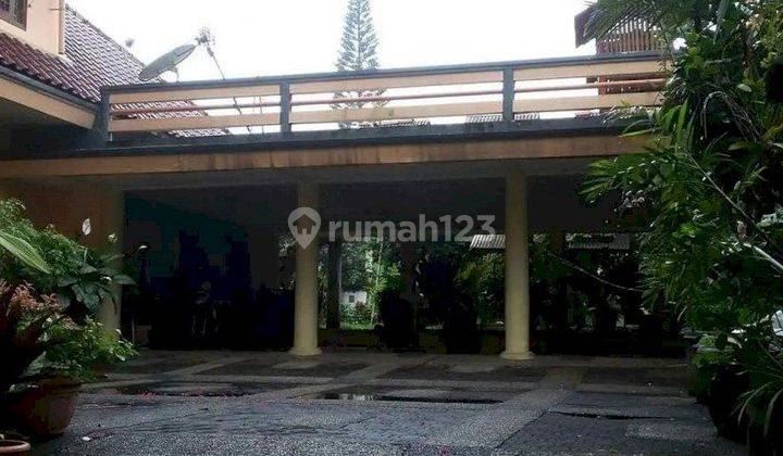 Jual Villa Luas dan Asri di Cihanjuang Atas Bandung Utara
 2