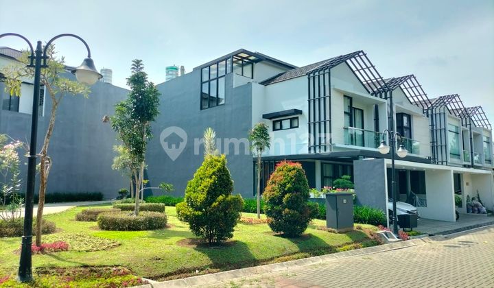 jual Rumah Cantik dan Asri di Pondok Hijau Gegerkalong setiabudi bandung jual Rumah Cantik dan Asri di Pondok Hijau Gegerkalong setiabudi bandung